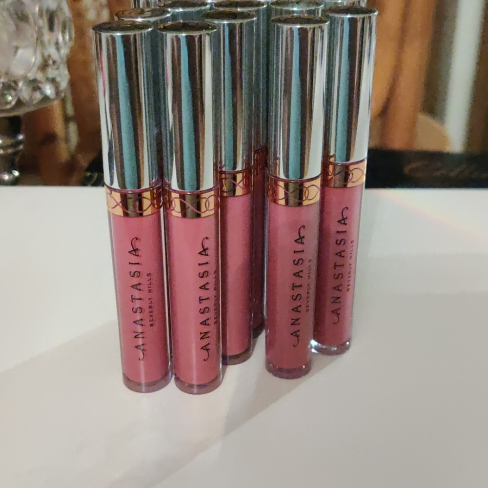Anastasia Beverly hills liquid lipstick